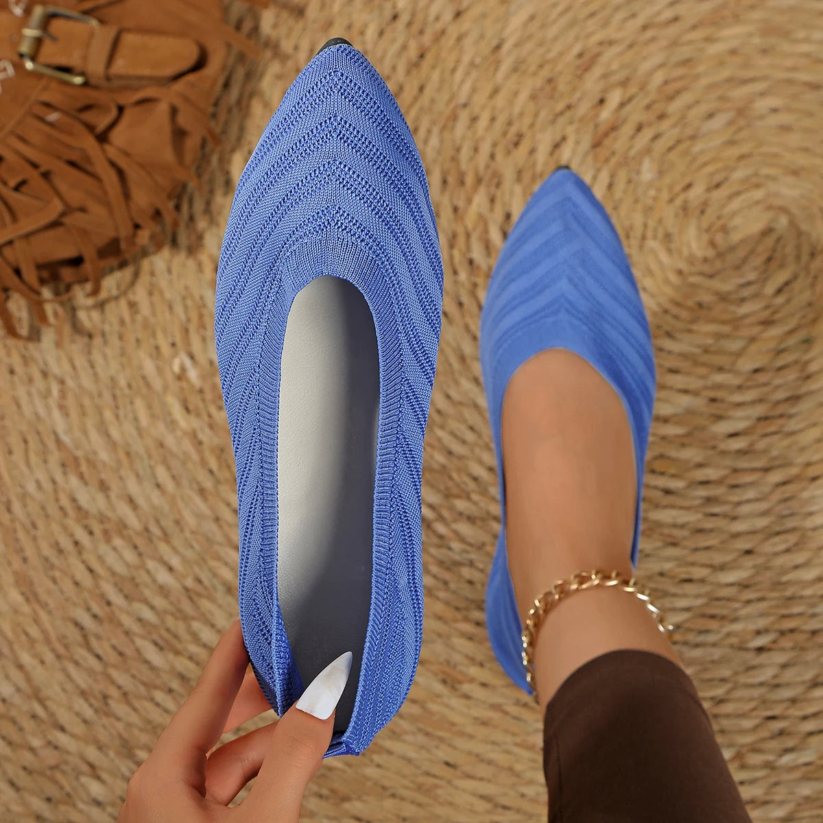Women's Pointed Toe Flat Shoes Solid Color Knitted Slip on Shoes Casual Breathable Ballet Flats Women Flat Shoes Loafers Women