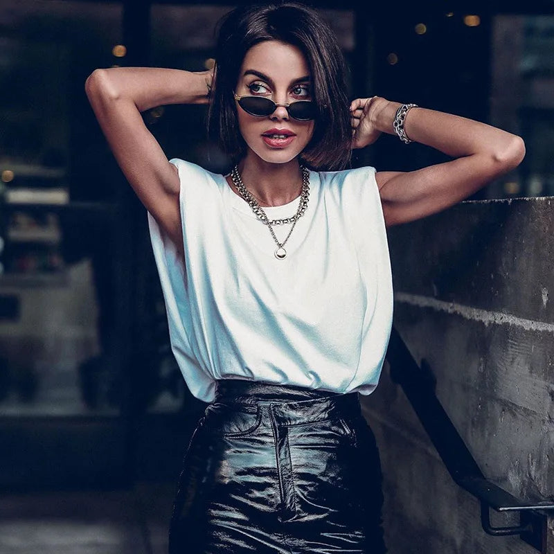 Women Padded Shoulder T-shirts Sleeveless Solid Color Round Neck Top Office Lady Pullover 2021 New Fashion Women Elegant Clothes