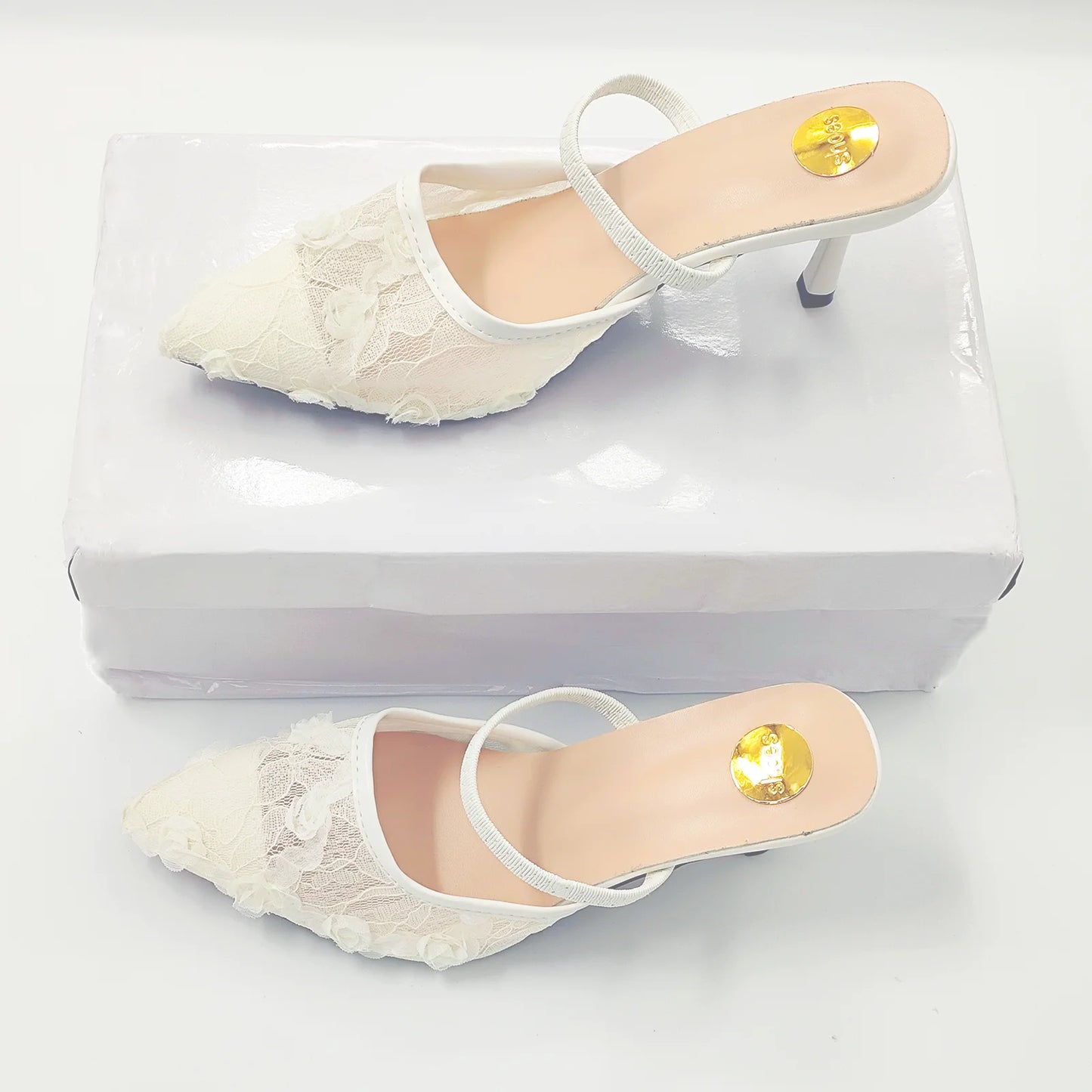 Outer Wear  Original 2025 Spring And Summer Women's Sandals Heels Sandals   Temperament Rhinestone Baotou Women's Shoes .